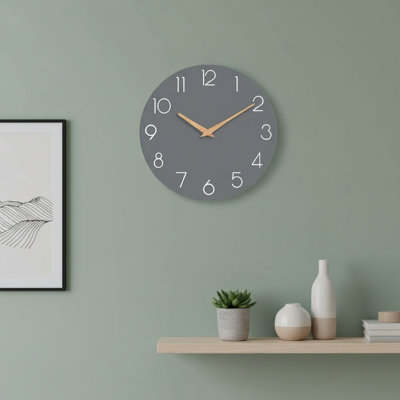 Horloge murale décorative grise 8 pouces, silencieuse, fonctionnant à piles