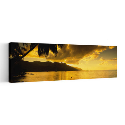 Silhouette de palmiers au crépuscule, baie de Cooks, Moorea, Polynésie française, paisible, palmier abstrait, montagne, art mural