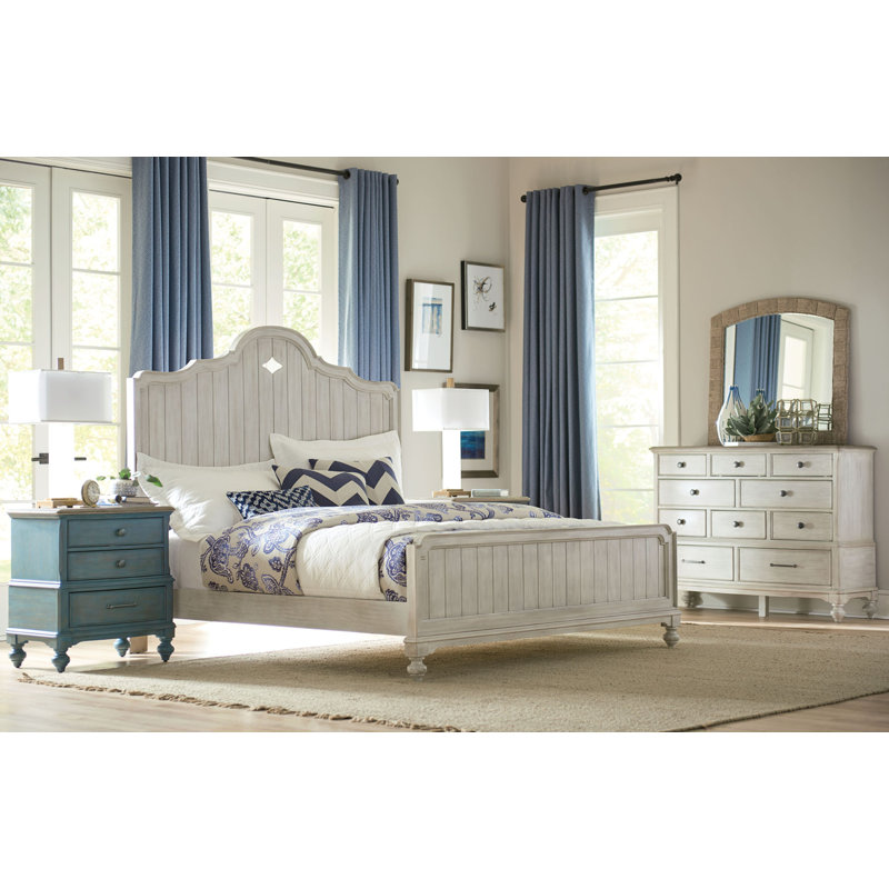 Oakman Piece Bedroom Set