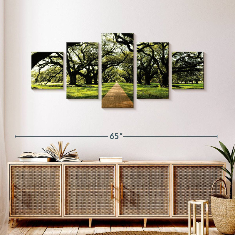 Old Oak Road, 24" H x 55" W