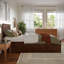 Lit plateforme en bois massif Kindig Cottage avec pied de lit et tiroirs de rangement assortis-96144275-96144274