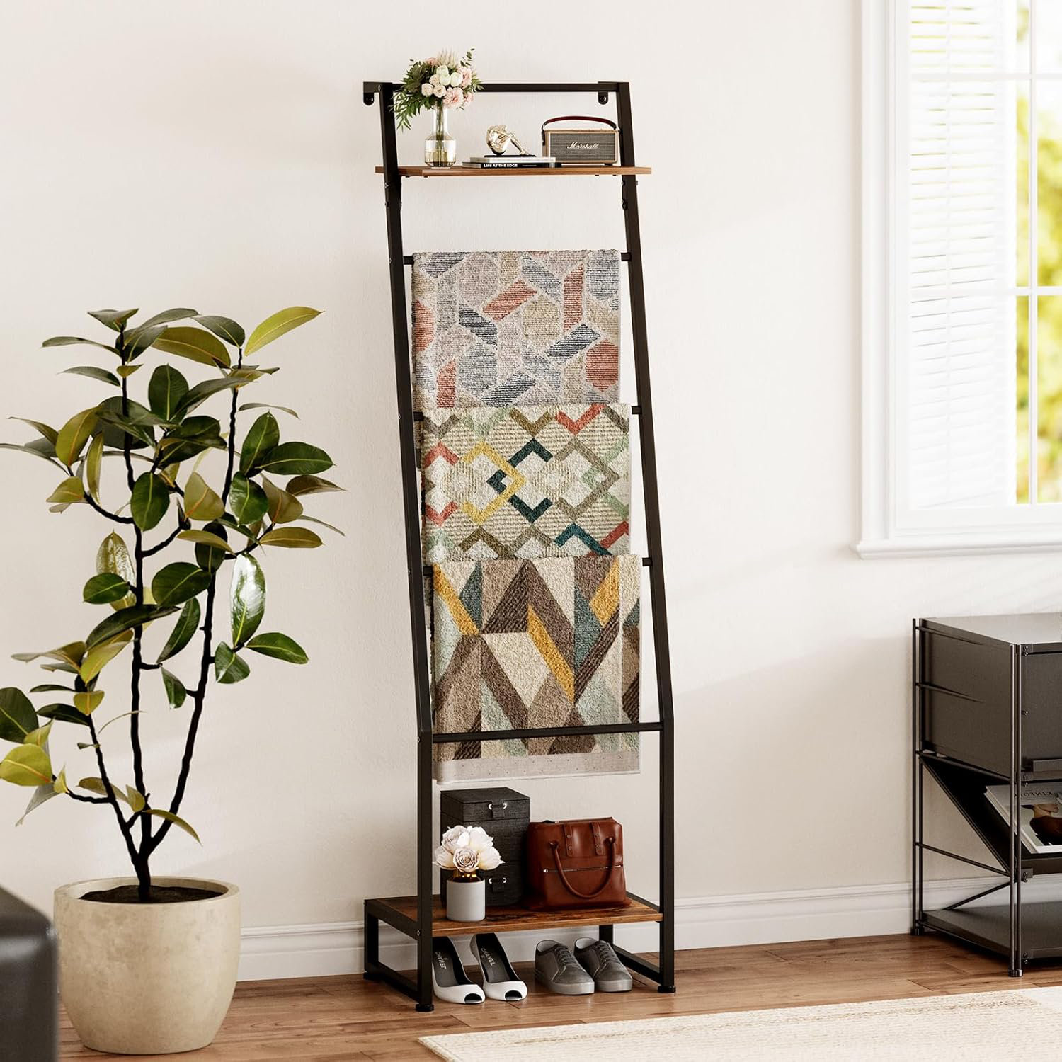 17 Stories Blanket Ladder With Shelf, Layer Wall-Leaning Blanket