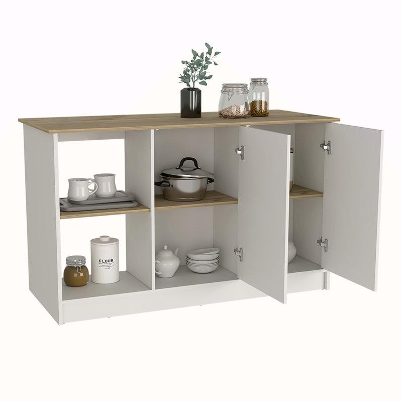 Îlot de cuisine, quatre tablettes ouvertes, deux armoires