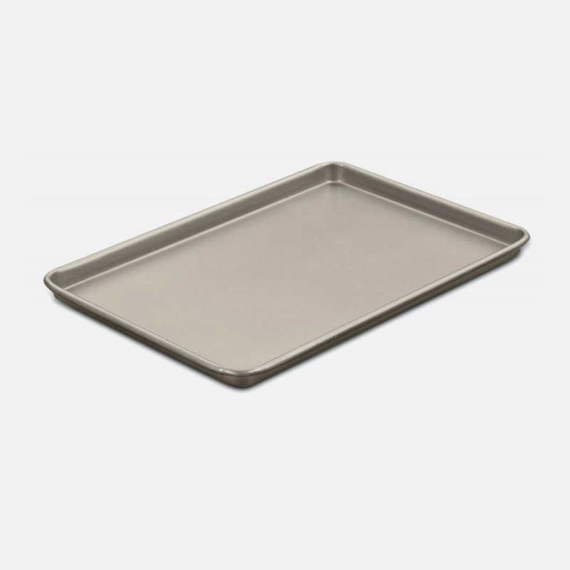 Cuisinart Chef's Classic 15" Non-Stick Two-Toned Baking Sheet in Champagne