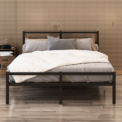 Structure de lit plateforme en métal avec tête de lit, mesures de réduction du bruit, maximisation du rangement dans la chambre à coucher, aucun sommier requis pour une nuit paisible, espace de rangement supplémentaire,