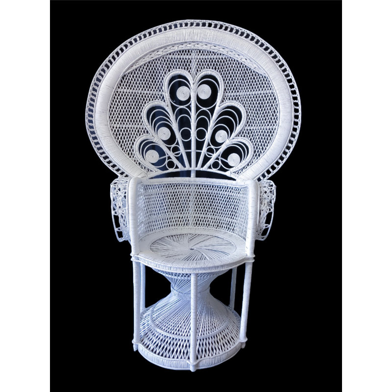 Maharlika Outdoor Lounge Chair, White