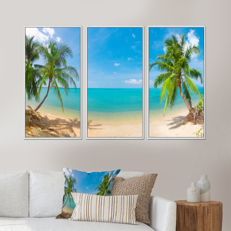 Tropical Beach With Coconut Trees - Photographie flottante sur toile 3 pièces, H 20 po x l 36 po, Cadre blanc