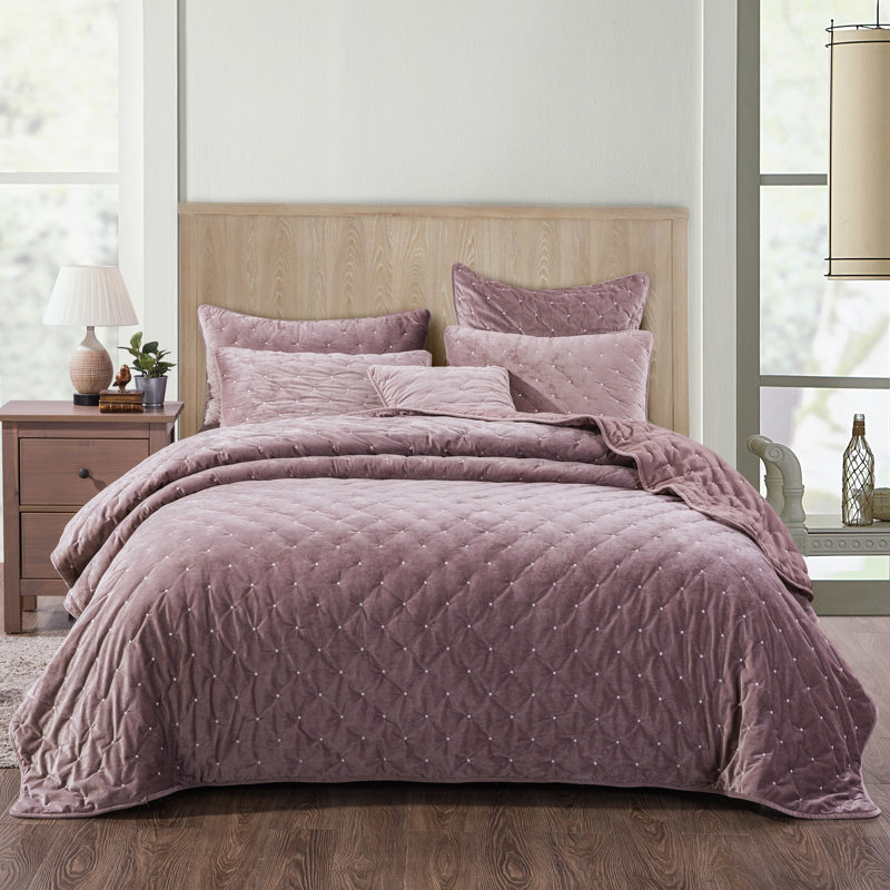 Queen Size Light Purple Velvet Quilt Set with Diamond Tufted Design