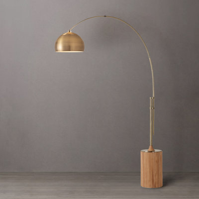 Lampe Tambo Luna 92 po - Laiton vieilli, base en bois de frêne naturel, abat-jour en acier, à intensité variable, ampoule incluse