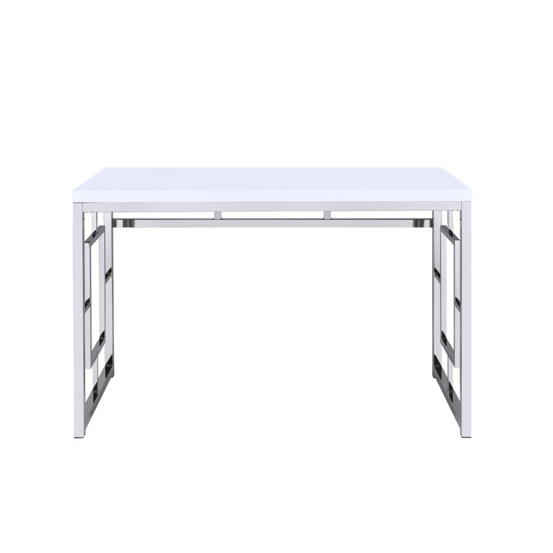 Bureau d'écriture, Blanc