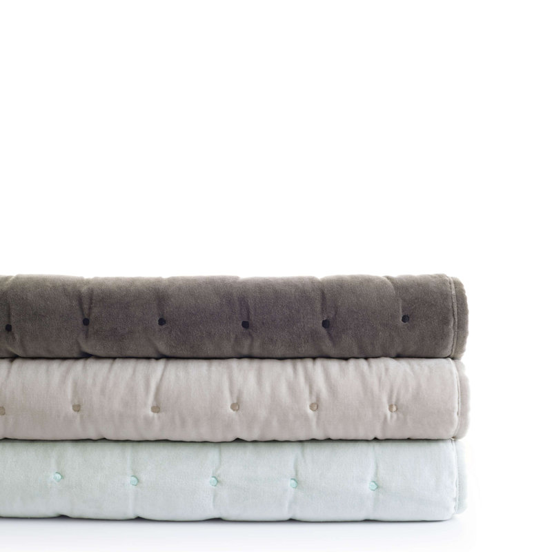 Vienna Velvet Quilt, Full/Queen Quilt, Dark Gray