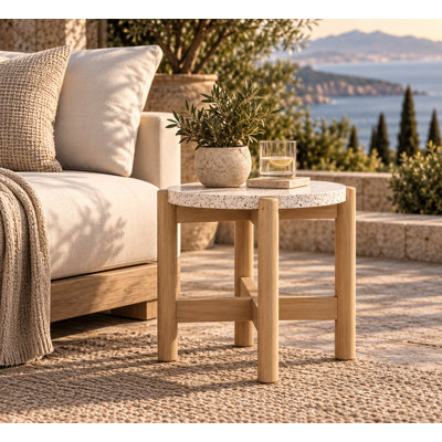 Table d'appoint ronde d'extérieur Mimi 20" – Plateau en terrazzo et pieds en bois d'acacia pour terrasse et jardin.