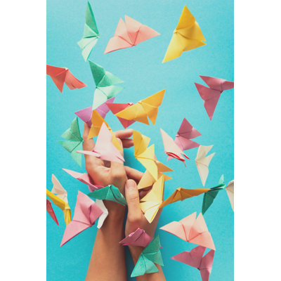 Photographie de papillons colorés sur toile Adetoyosi