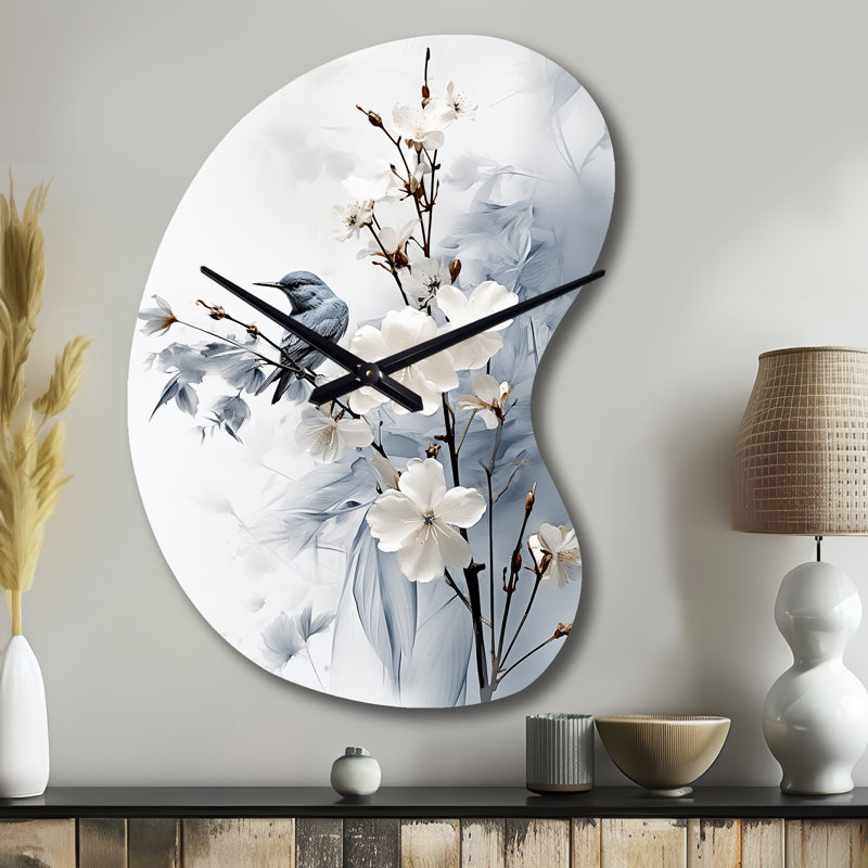 Art asiatique fleur de pommier Sumi VI - horloge murale blanche en forme de flèche - forme unique, Petit