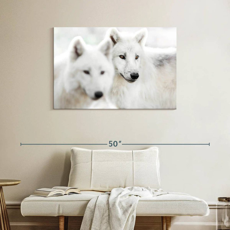Brampt White Wolf II, 26" H x 39" W