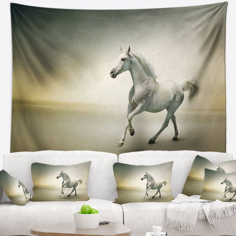 Tapisserie «White Horse in Motion», H 32 po x l 39 po
