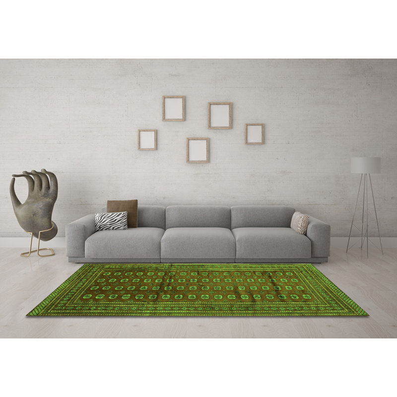Performance Southwestern Indoor Rug, Round 5'