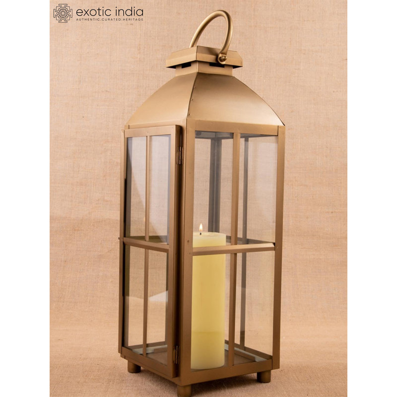 Lanterne décorative de 20 po en fer et en verre - fini de table doré ou lumière ambiante suspendue pour le salon