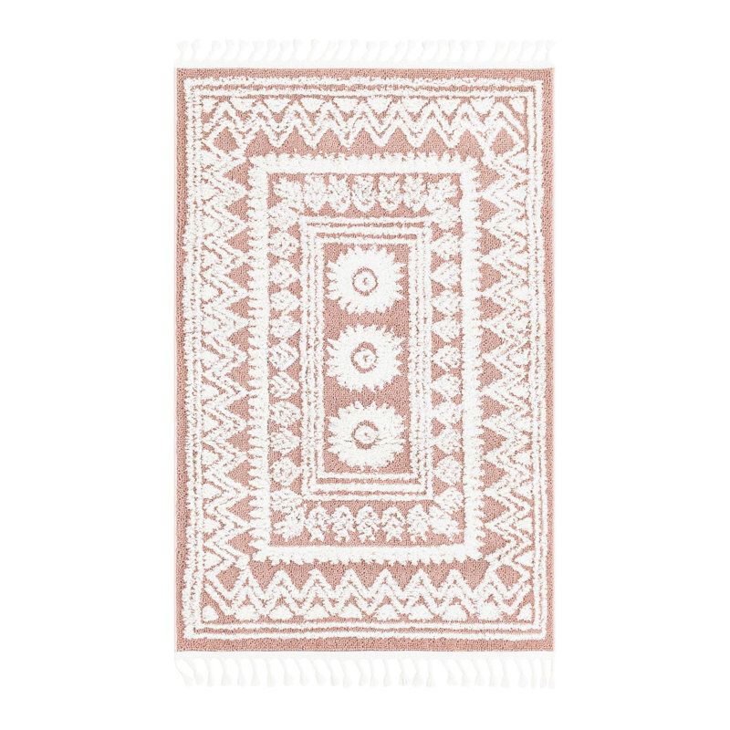 Mabeline Geometric Indoor Rug, Rectangle 4'1" x 6'1"