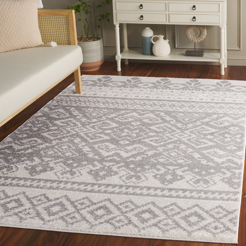 Tapis beige et argent de style sud-ouest Wynn, Rectangle 5 pi 1 po x 7 pi 6 po