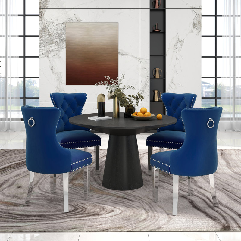 Table de salle à manger à piédestal avec chaises Layloni, Gris / Noir, Ensemble de cinq pièces : table, quatre chaises