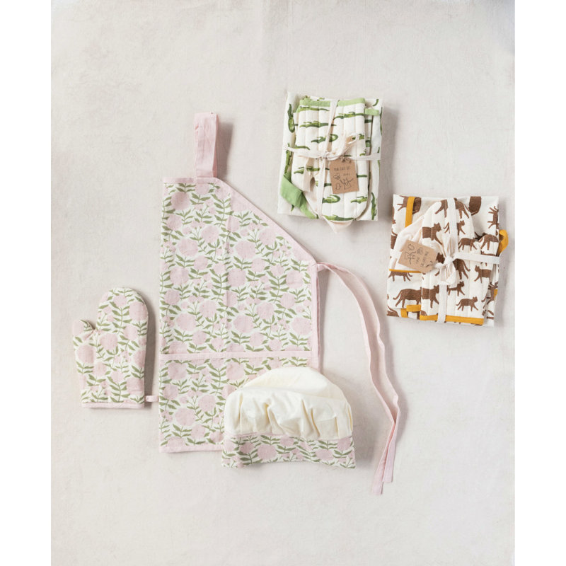 Cotton Child Apron with Jaguars