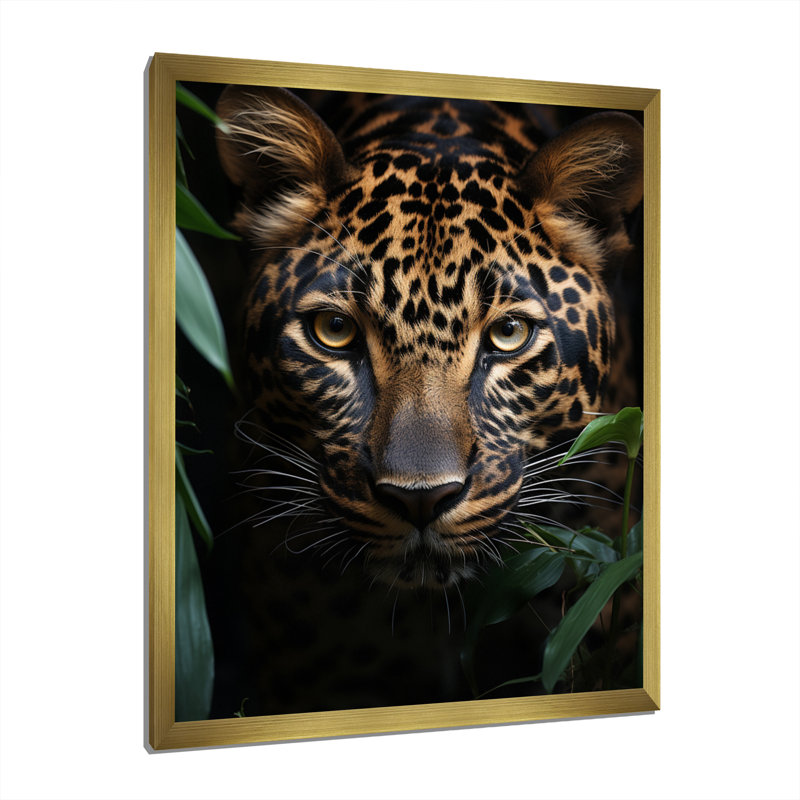 «Leopard Silent Stalk I», art sur toile léopard, H 20 po x l 12 po x P 1 po, Cadre doré simple