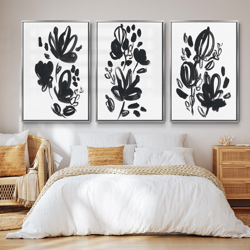 Cameo Bloom IV - Ensemble de 3 reproductions de cadres photo sur toile, Argent, H 40 po x l 78 po