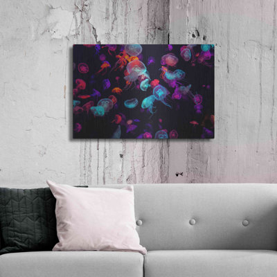 «Jelly Fish World» par Luxe Metal Portfolio