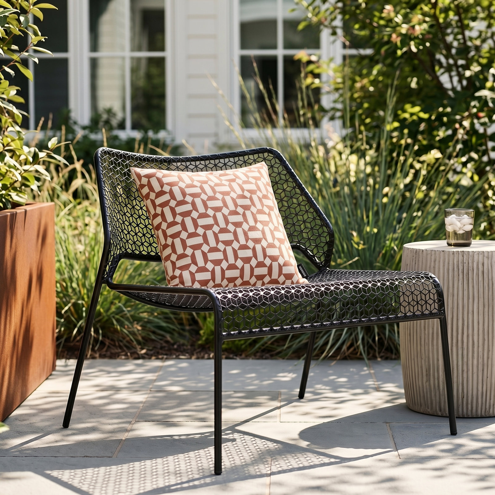 Hot Mesh Patio Lounge Chair, Black