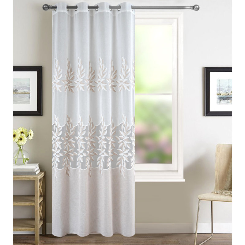 Panneau d'anneaux transparents brodés - blanc / argent, L 54 po x L 95 po