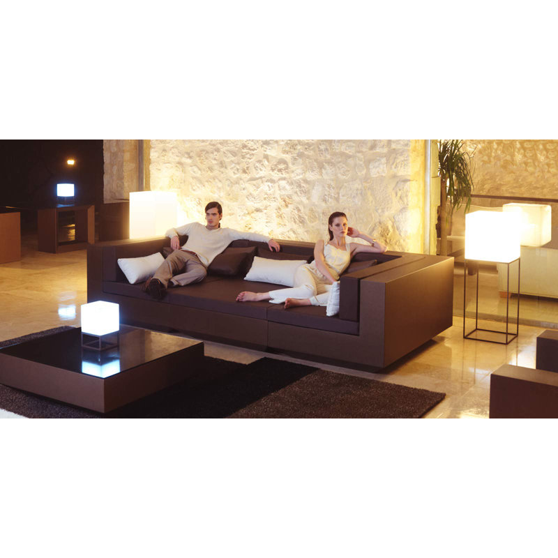 Vela Matte Ice White Battery Powered LED Outdoor Floor Lamp, No, Plug-In