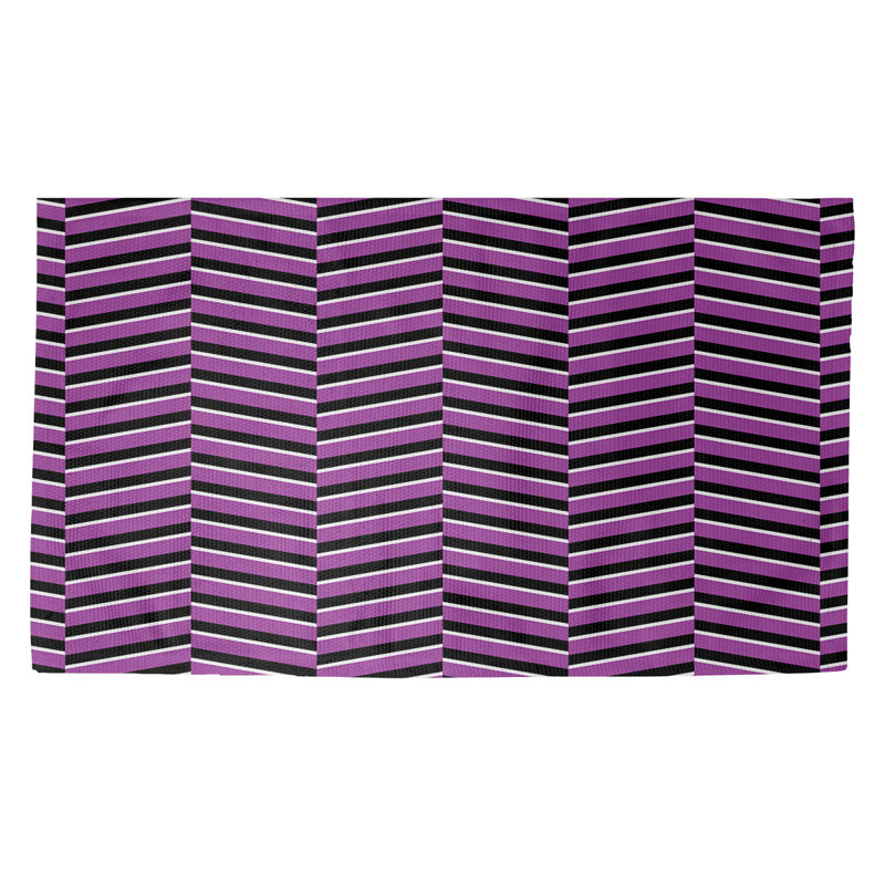 Jaya Striped Indoor Rug, Rectangle 5' x 7'