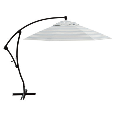 Parasol en porte-à-faux 9 pi 4 po