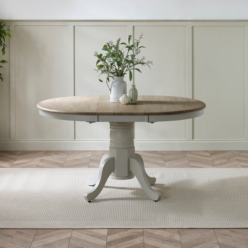 Table de salle à manger à rallonge et chaises Shannondale Prestow, Blanc / Gris, 6