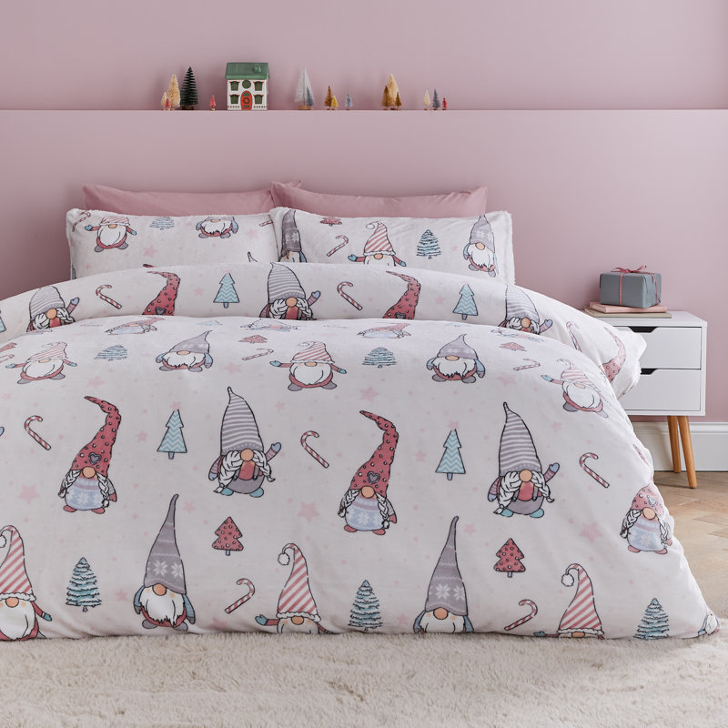 Christmas Festive Gnomes Cosy Fleece Duvet Cover Set, Double Duvet Cover Set + 2 Standard Pillowcases, Pink