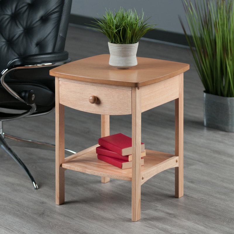 Table de chevet 1 tiroir avec finition naturelle H 21,6 po x l 17,7 po x P 17,7 po Yvette, Naturel