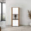 Armoire de rangement verticale en chêne naturel et blanc pour les salles à manger, maximise dans les espaces de vie limités Design moderne avec espaces principaux horizontaux, améliore l'organisation des espaces restreints