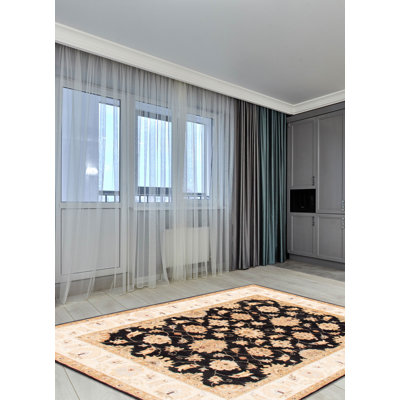 Kerea Wool Oriental Indoor Rug