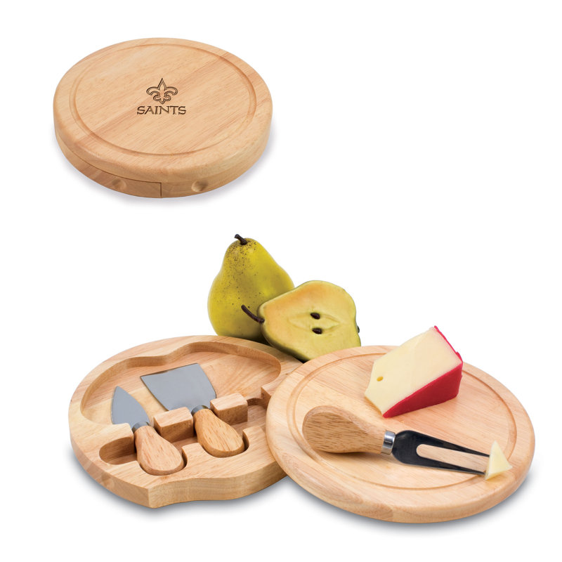 TOSCANA™ Wood Cheese Board, New Orleans Saints