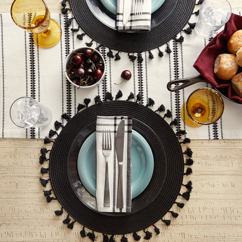 Lenworth Polypropylene Plastic Round Placemat, Black