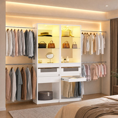 Garde-robe modulaire moderne avec tablettes en verre, projecteur, tringles à vêtements réglables, tiroirs, système de rangement pour garde-robe