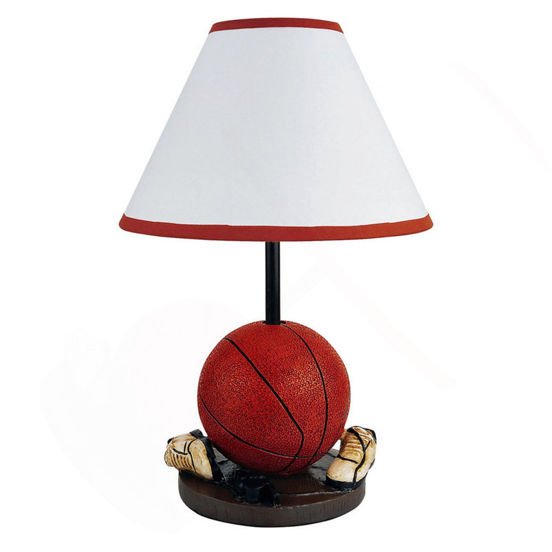 Lampe de table haute 15 po en polyrésine, forme de basketball, abat-jour cône en lin