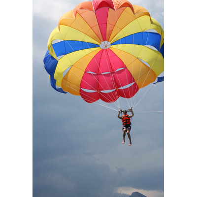 " Parasailing "