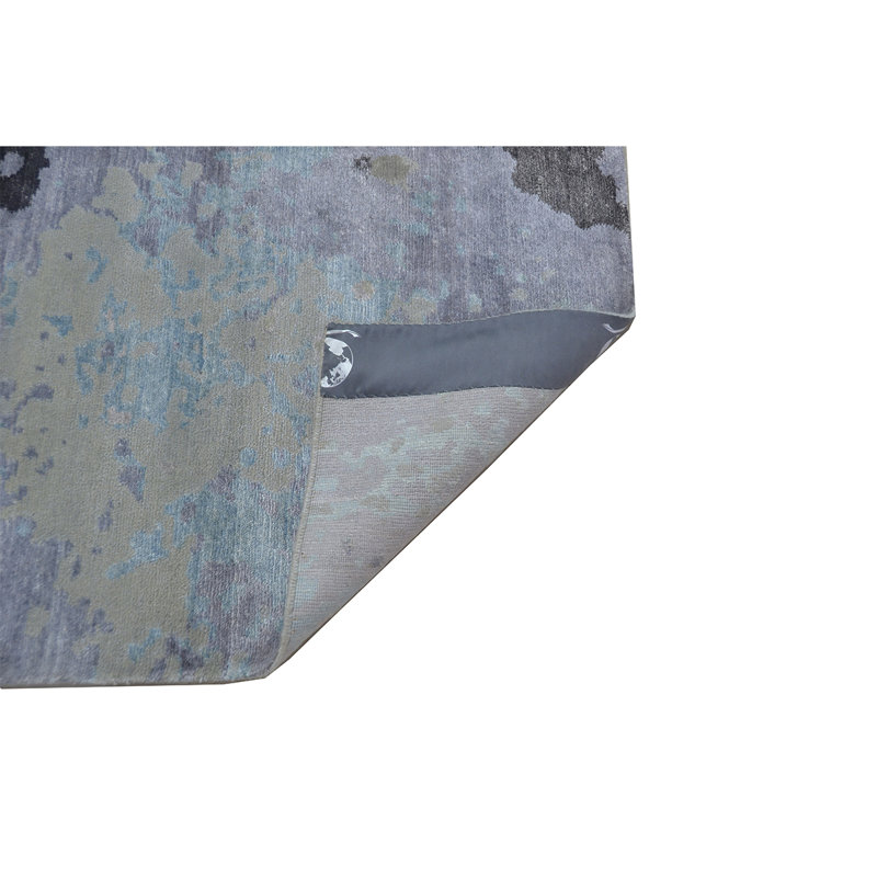 Abstract Area Rug in Gray, Rectangle 6' x 9'