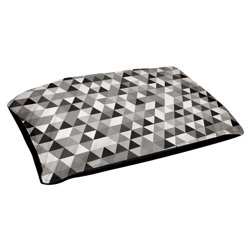 Coussin d’extérieur triangle Campion, Grand (l 42,5 po x P 32,5 po x H 14 po), Noir