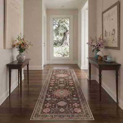 Medallia Oriental Persian Medallion Machine Washable Red / Pink / Green Indoor Area Rug with Non-Slip Backing