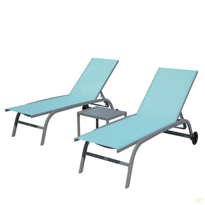 Chaise Lounge Outdoor Set Of 3, Lounge Chairs For Outside With Wheels, Outdoor Lounge Chairs With 5 Adjustable Position, Pool Lounge Chairs For Patio, Beach(2 Lounge Chairs+1 Table)