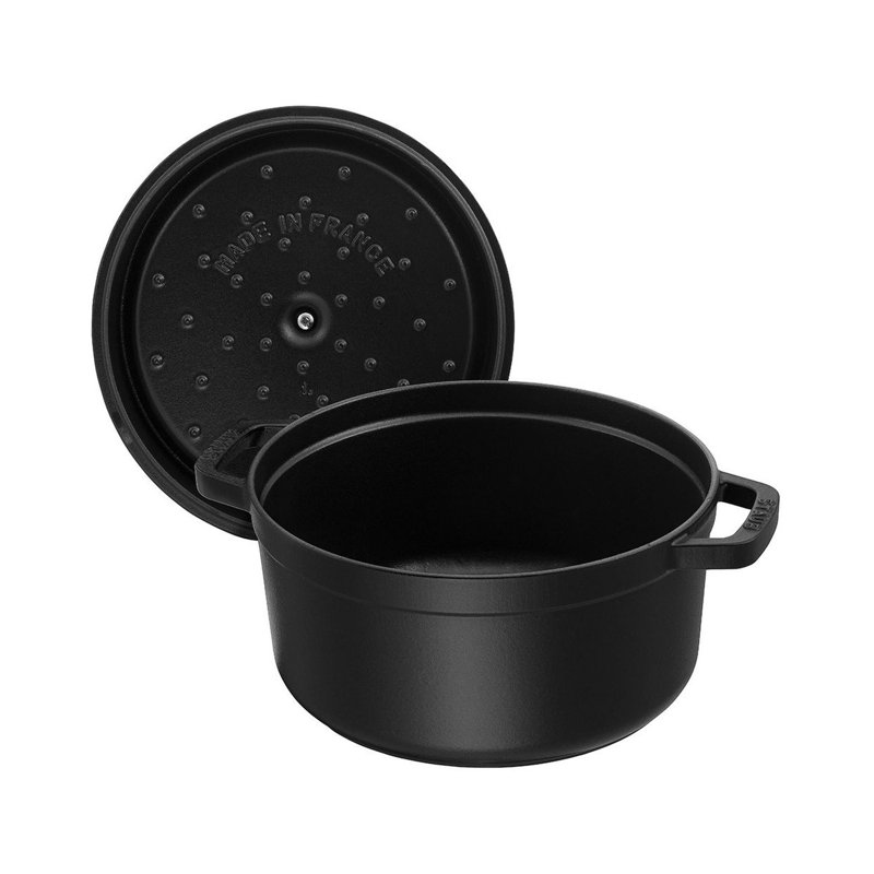La Cocotte Cast Iron Round Cocotte, 13.25 quarts, Black Matte