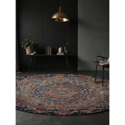 Tapis brun soyeux et moelleux